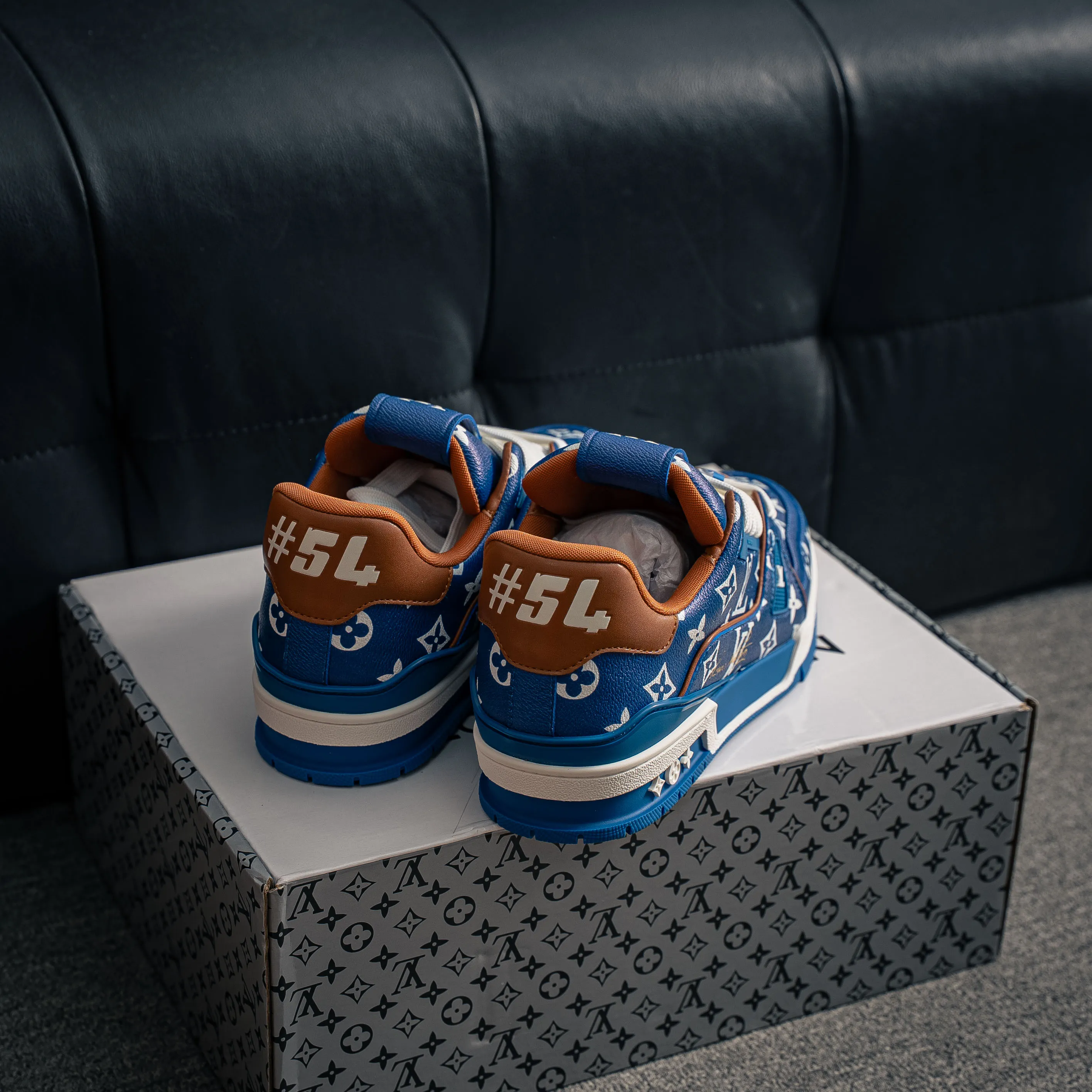【L 2 】 Premium LV Classic New Arrival ✦ 1:1 ， ， ✦ Cowhide Leather Shoes ， LOGO ✦ + ，